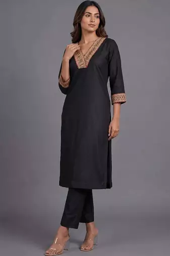 women ethnic motifs embroidered regular mirror work kurta with trousers & with dupatta