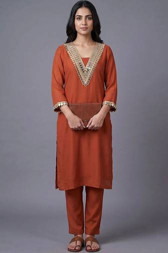women regular mirror work kurta with trousers