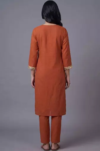 women regular mirror work kurta with trousers