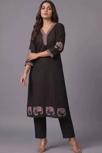 women ethnic motifs embroidered regular thread work kurta with trousers & with dupatta
