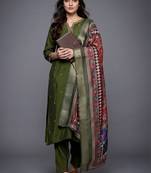 women ethnic motifs embroidered regular thread work kurta with trousers & with dupatta