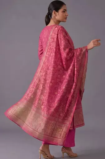 women ethnic motifs regular chanderi silk kurta with trousers & with dupatta