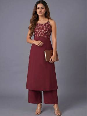 women floral embroidered regular thread work kurta with palazzos 1