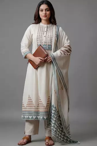 women printed regular kurta with trousers & with dupatta