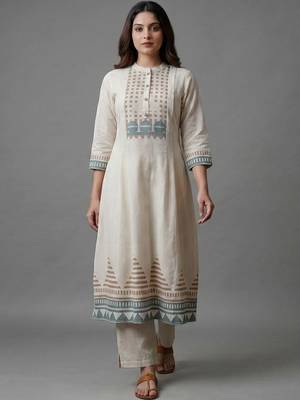 women printed regular kurta with trousers & with dupatta 5