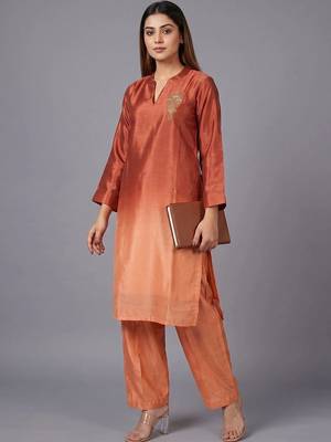 women ombre dyed regular thread work kurta with trousers 1
