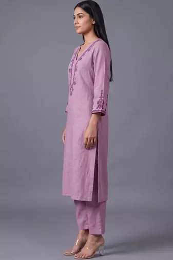 women ethnic motifs embroidered regular thread work kurta with trousers