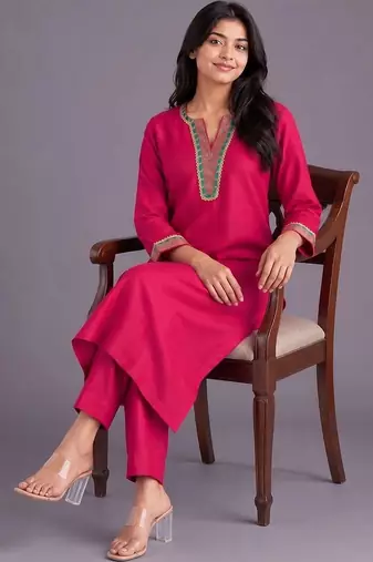 women ethnic motifs regular thread work kurta with trousers & with dupatta