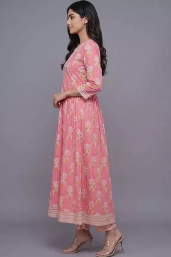 women ethnic motifs printed regular thread work kurta with trousers & with dupatta