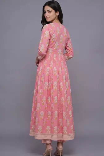 women ethnic motifs printed regular thread work kurta with trousers & with dupatta