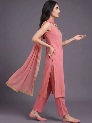 women regular thread work silk crepe kurta with trousers & with dupatta 2