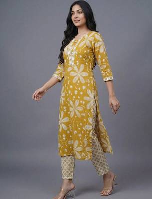 women floral printed regular kurta with trousers & with dupatta 6