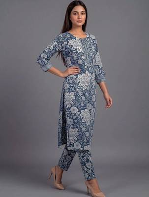 women floral printed regular kurta with trousers & with dupatta 5