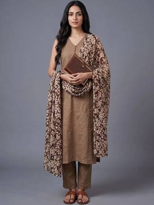 women floral regular kurta with trousers & with dupatta 1