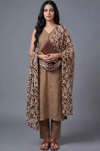women floral regular kurta with trousers & with dupatta
