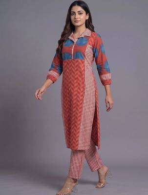 women printed regular kurta with trousers 5