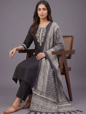 women ethnic motifs embroidered regular thread work kurta with palazzos & with dupatta 6