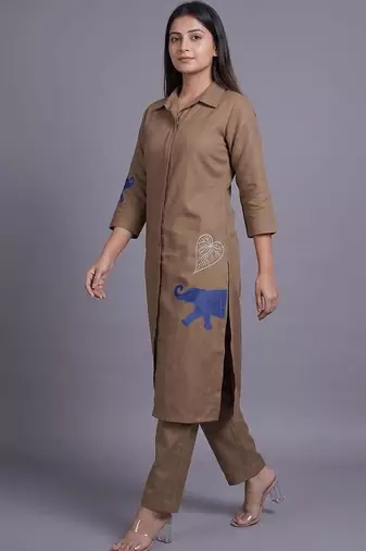 women ethnic motifs embroidered regular thread work kurta with trousers