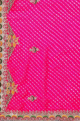 Pink pink geometric printed bandhani saree