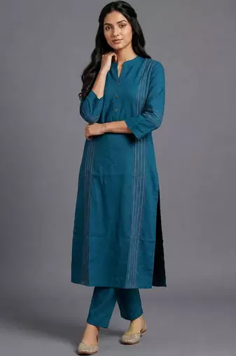 women striped regular kurta with trousers
