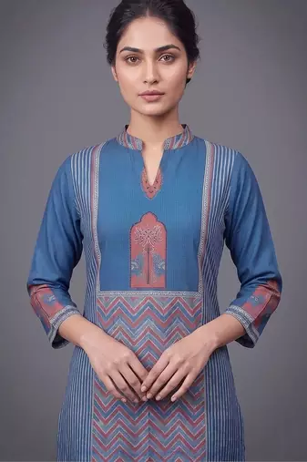 women ethnic motifs printed regular kurta with trousers