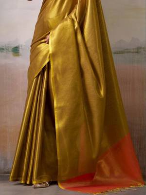 Gold zari tissue woven design saree with contrast blouse piece 5