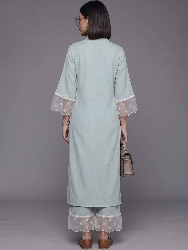 women regular silk crepe kurta with trousers