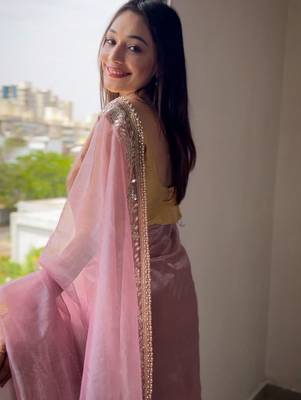 Pink embellished embroidered tissue saree 4