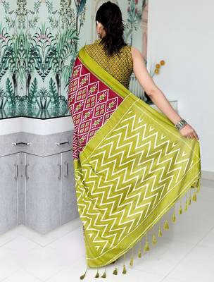 Maroon ethnic motifs printed designer ikat saree 3