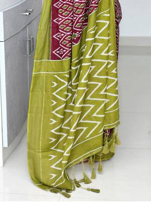 Maroon ethnic motifs printed designer ikat saree 5