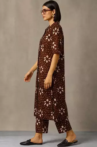 women ethnic motifs printed regular cotton kurta with trousers