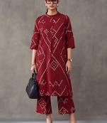 women printed regular cotton kurta with trousers
