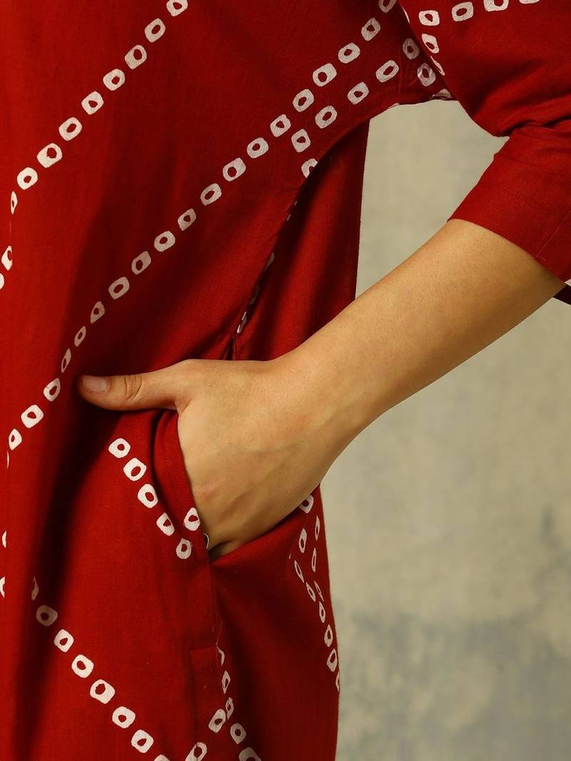 women printed regular cotton kurta with trousers