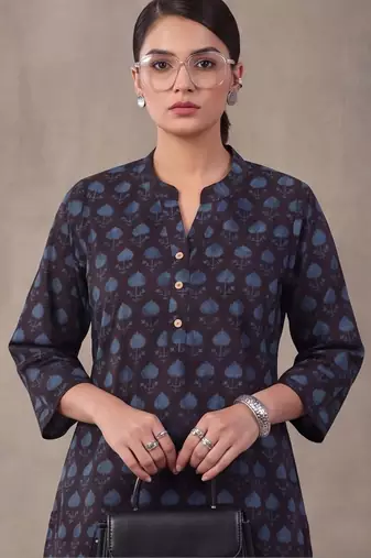 women ethnic motifs printed regular cotton kurti with farshi salwar