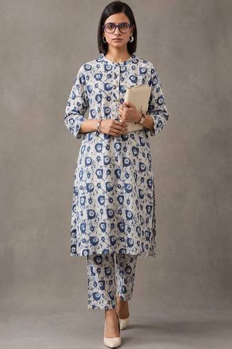 women printed regular cotton kurta with trousers