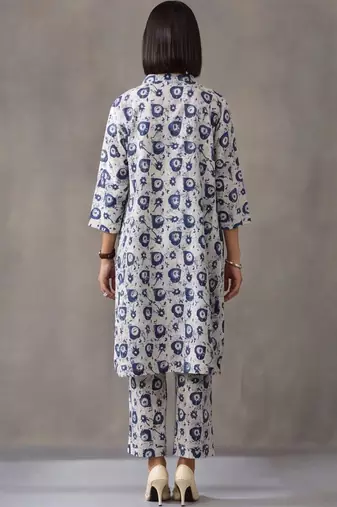 women printed regular cotton kurta with trousers