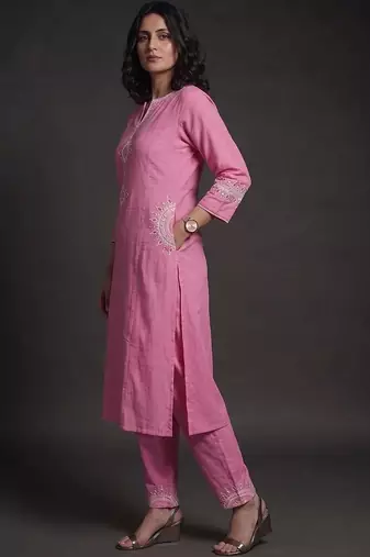 women ethnic motifs embroidered regular thread work kurta with trousers
