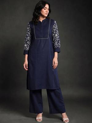 women ethnic motifs embroidered regular thread work kurta with palazzos 1