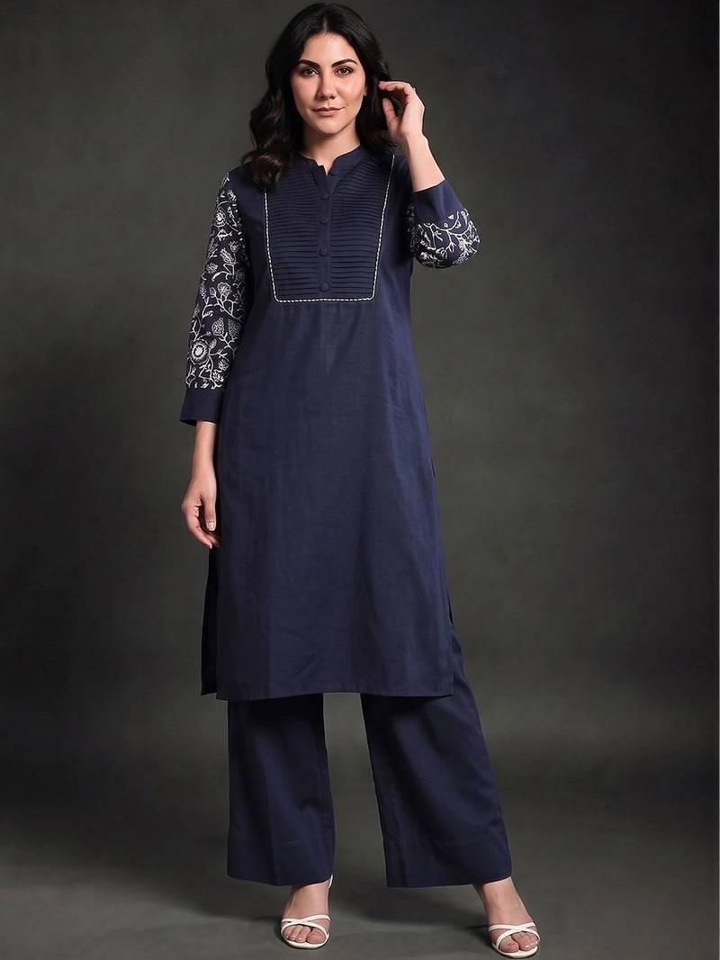 women ethnic motifs embroidered regular thread work kurta with palazzos