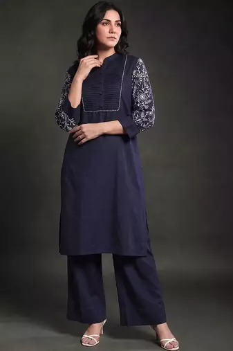 women ethnic motifs embroidered regular thread work kurta with palazzos