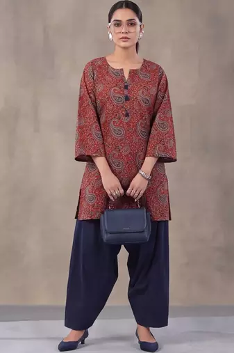 women paisley printed regular cotton kurti with farshi salwar