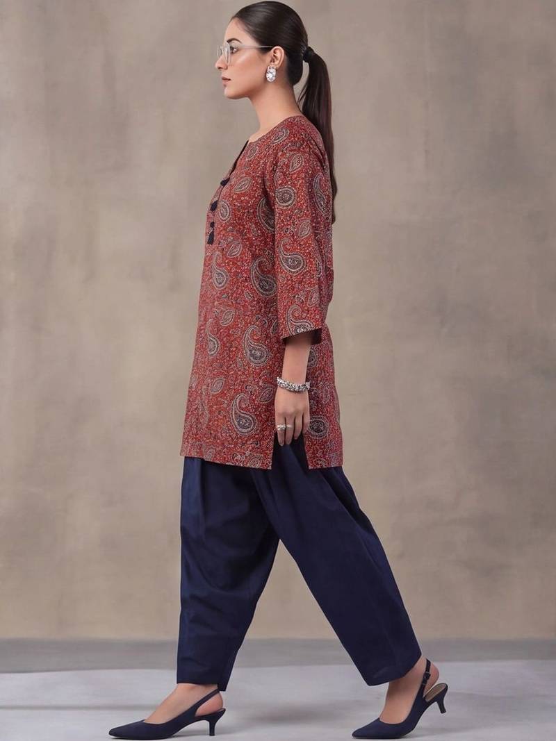 women paisley printed regular cotton kurti with farshi salwar