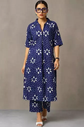 women printed regular cotton kurta with palazzos