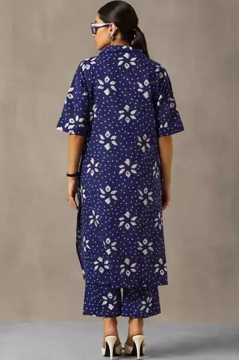 women printed regular cotton kurta with palazzos