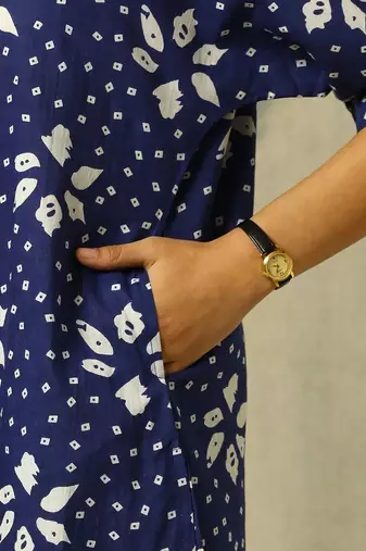 women printed regular cotton kurta with palazzos