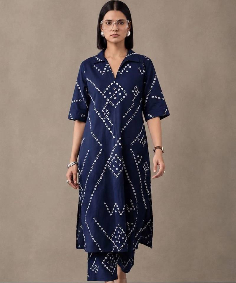 women printed regular cotton kurta with trousers