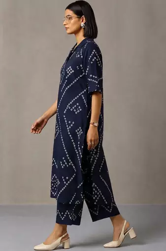 women printed regular cotton kurta with trousers