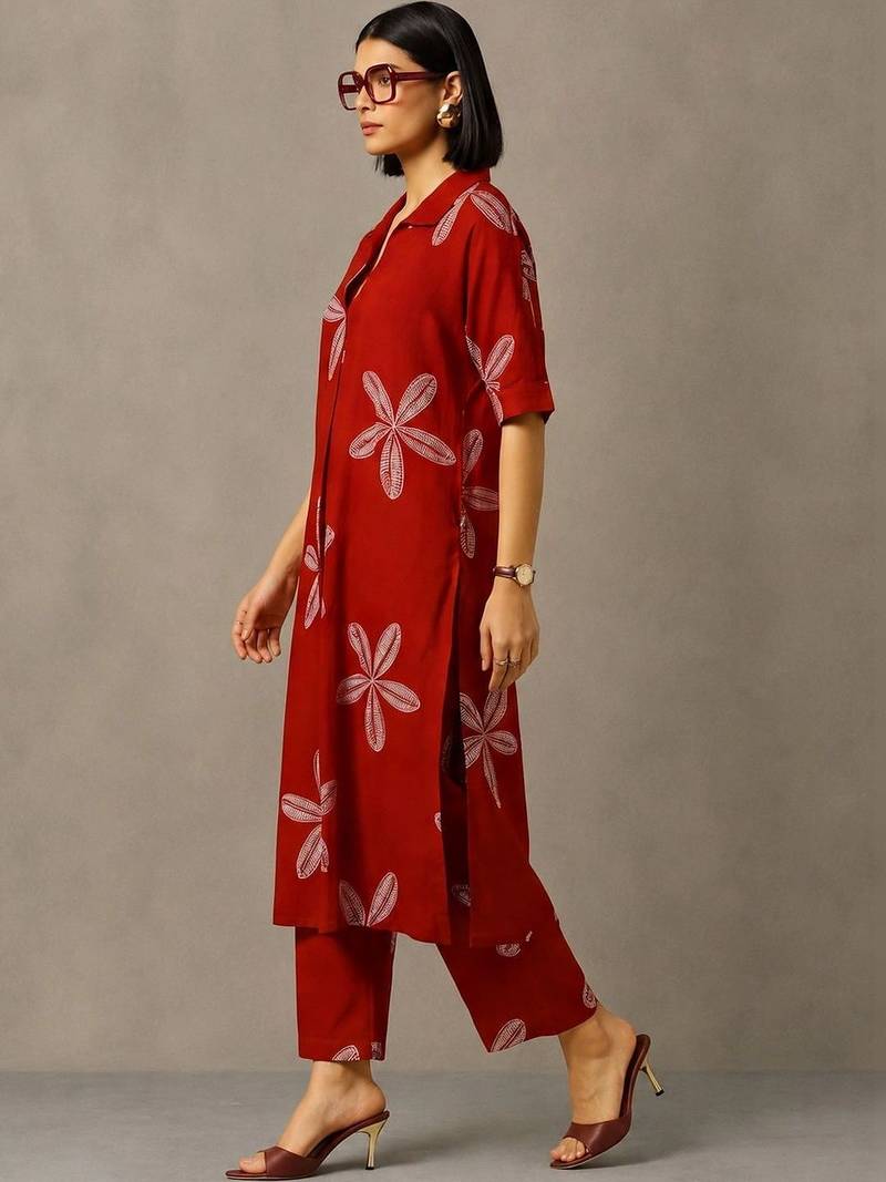 women floral printed regular cotton kurta with trousers