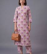 women printed regular kurta with trousers