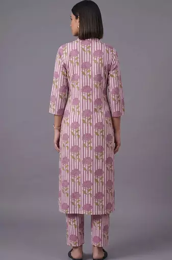 women printed regular kurta with trousers